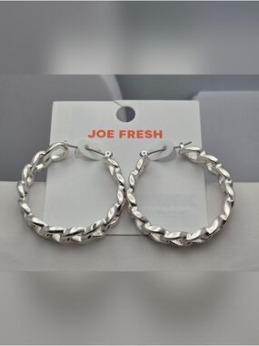 ✨2/$10✨ Cuban Link Hoop Earrings Chunky Polished 1.5" New Joe Fresh Silver Tone